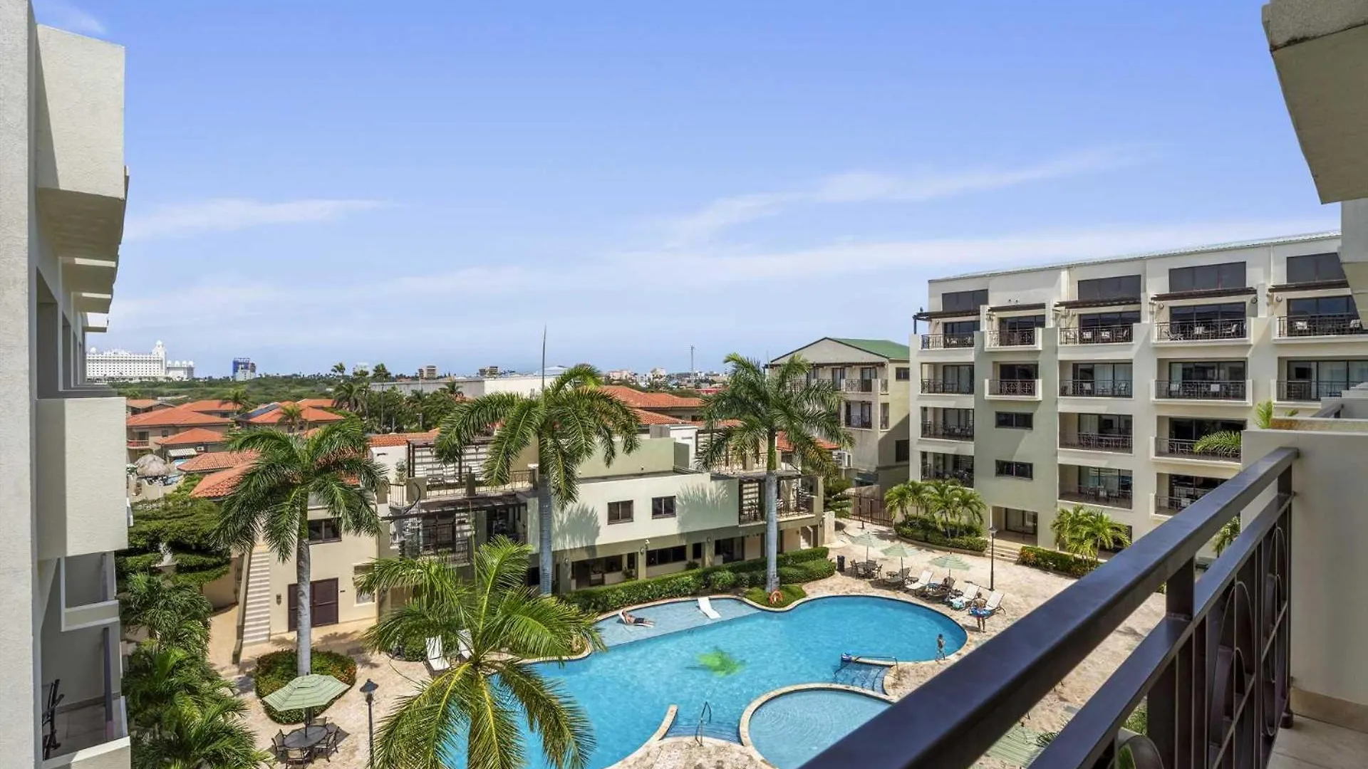 Pc410 - Pool View - Perfect For Families Or Group - Close To Palm Beach - 2Br בית נופש