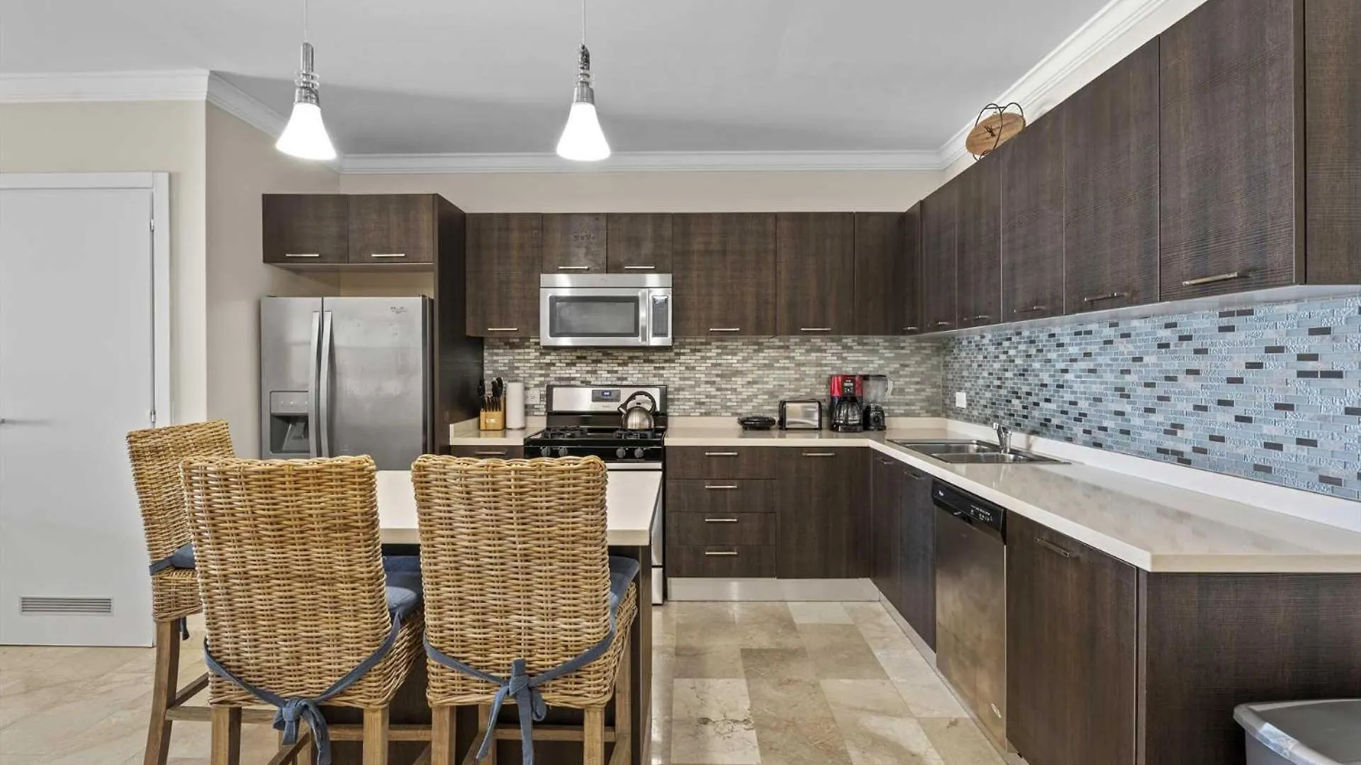 Pc410 - Pool View - Perfect For Families Or Group - Close To Palm Beach - 2Br 0*,
