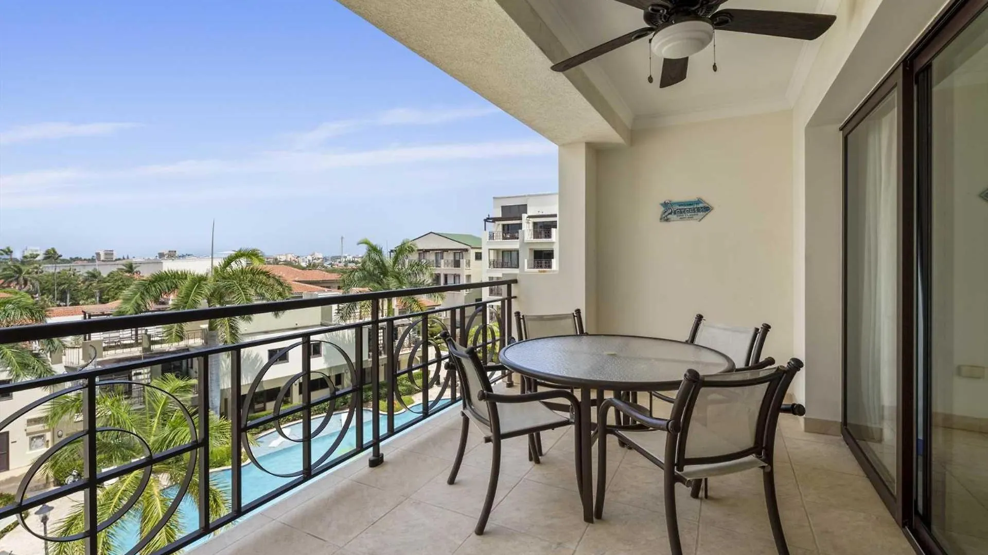 Pc410 - Pool View - Perfect For Families Or Group - Close To Palm Beach - 2Br 0*,